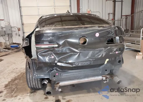 2021 BMW X4 xDrive30I z USA, uszkodzony, nr VIN 5UX2V1C04M9D87148